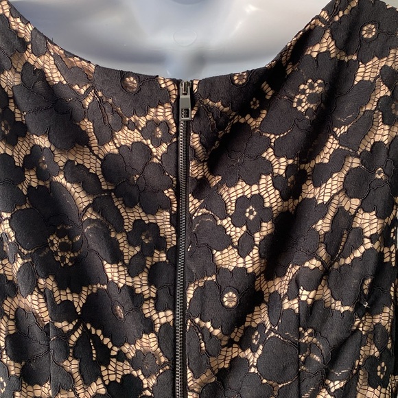 Vince Camuto Black Lace Overlay Sleeveless Sheath dress size 12 - Picture 8 of 14